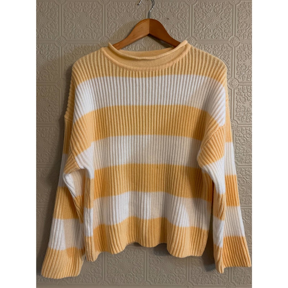 Zesica - Women's Slouchy Striped Knit Sweater - Yellow and White- Size M
